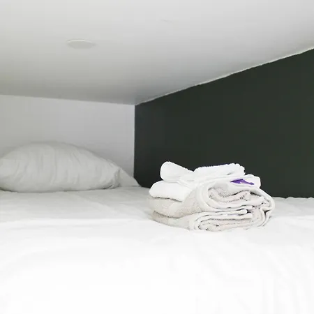 Apartment - 2p - Near Paris *